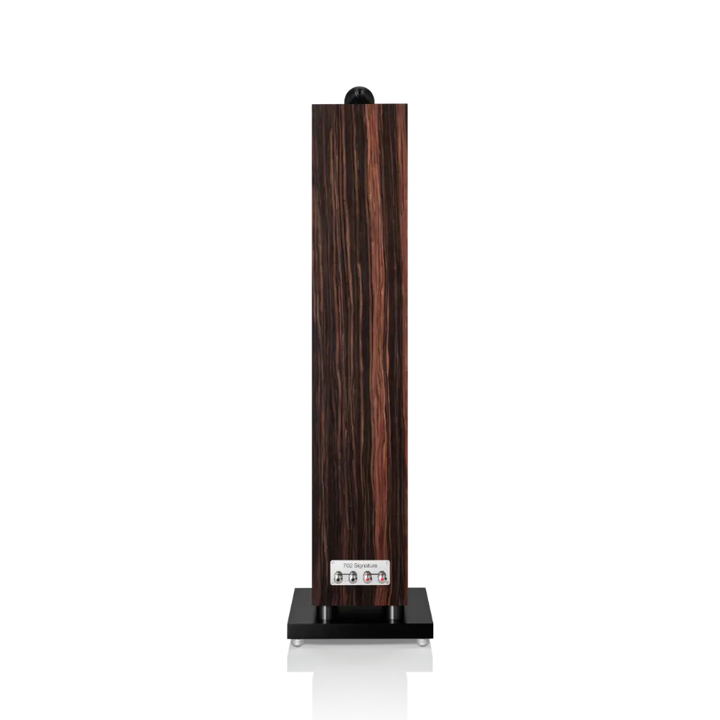 BW 702 S3 Signature Mc.webp