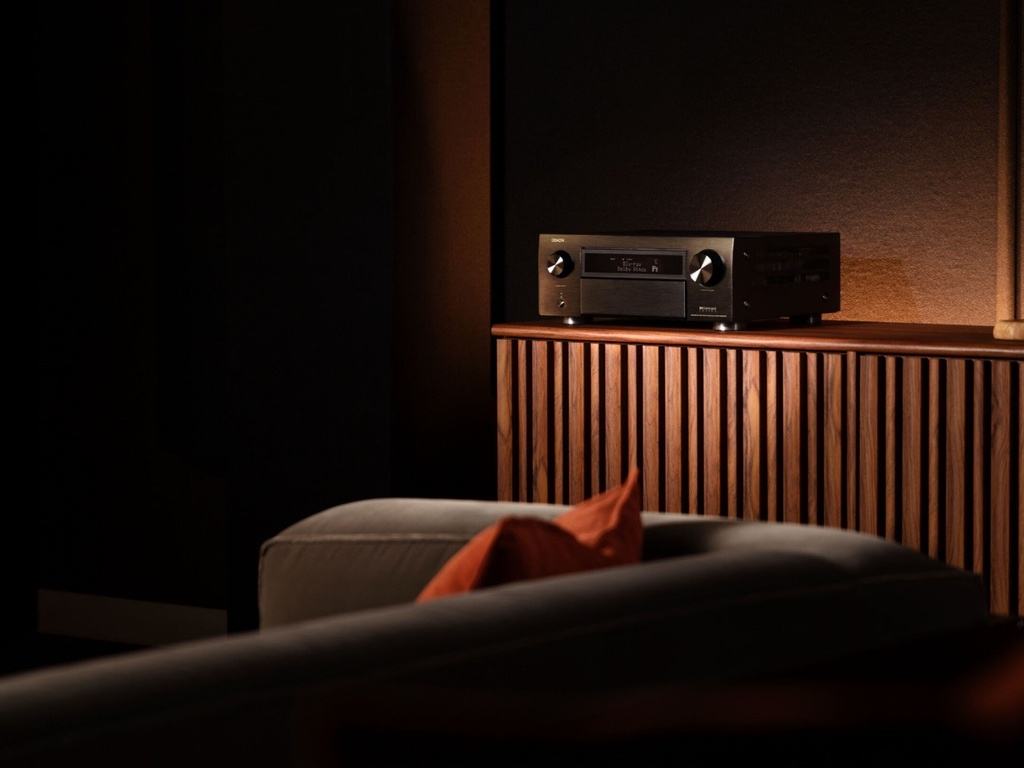 Denon AVR-X6800H